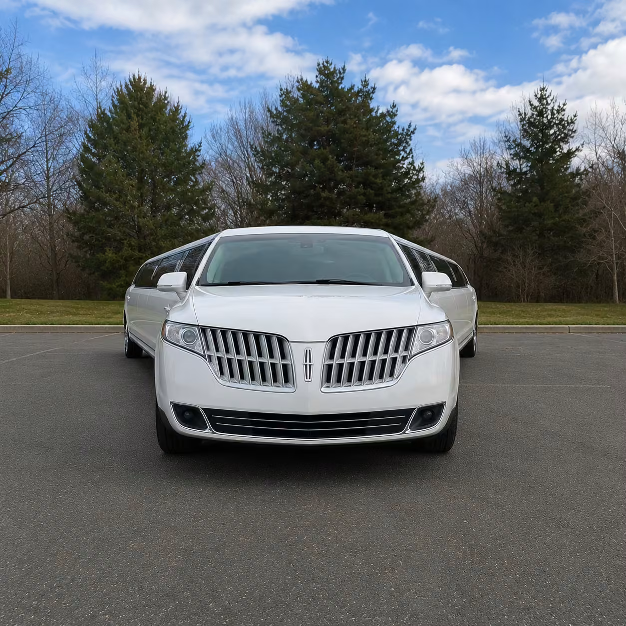 lincoln mkt limo exterior
